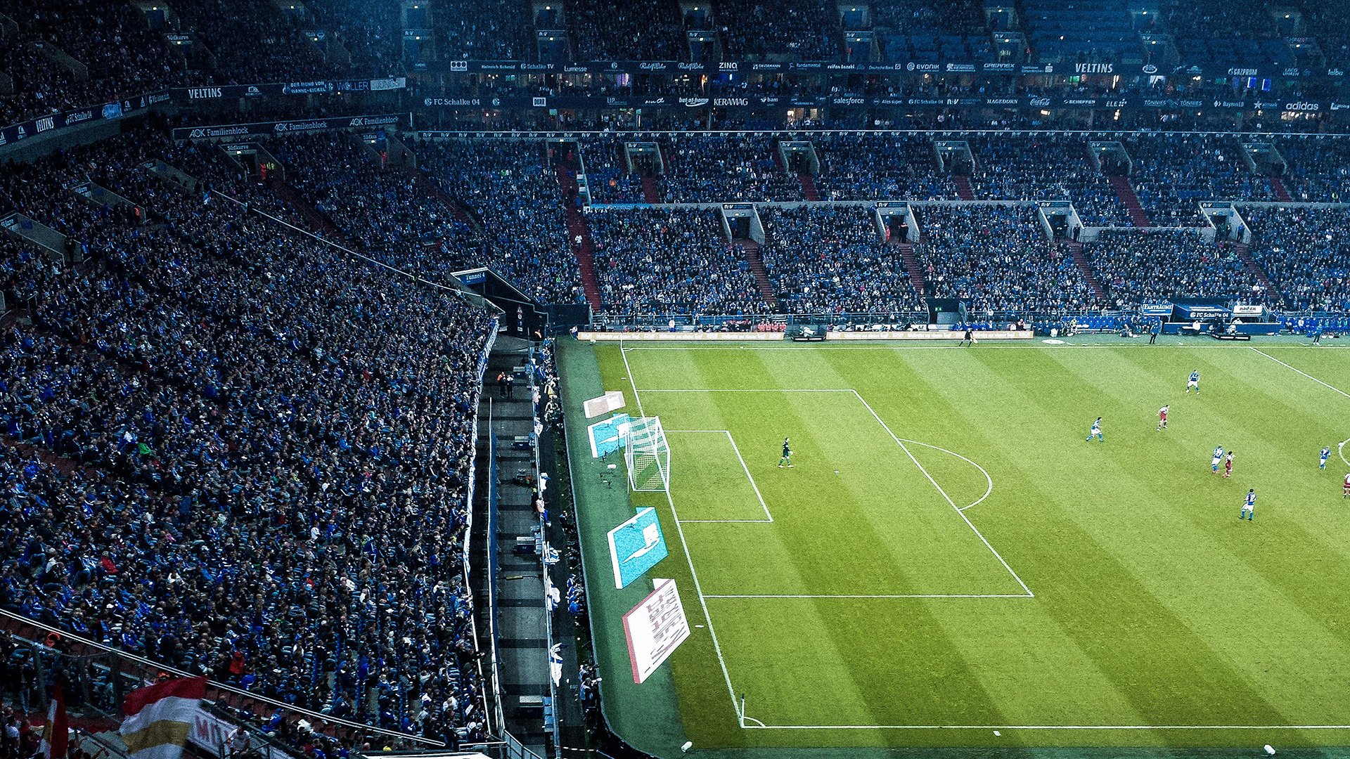 WRC安全工艺:确保赛车体验极致安全,wrc赛车有abs吗